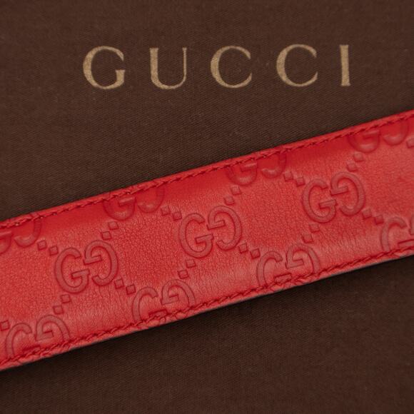 GUCCI Red Leather Signature Monogram Interlocking GG Gold Buckle Belt 100•40 main image 4